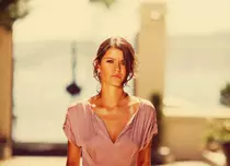 Beren Saat („Kosem”) a împlinit 33 de ani. Cum a sărbătorit-o soţul