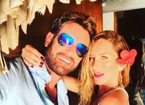 Telenoveliștii Geraldine Bazan şi Gabriel Soto se relaxează în Bora Bora