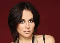 Telenovelista Zuria Vega se întoarce pe platouri la 3 luni de când a devenit mamă