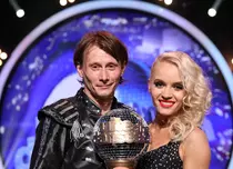 Marius Manole și Olesea Nespeac sunt câștigătorii primului sezon „Uite cine dansează!”