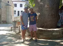 FOTO. Cosmin Seleși a fost terorizat de concurentul Nea Mărin la „Aventură cu 4 stele”