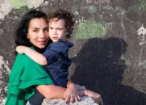 Emma Zeicescu a sărbătorit ziua fiului său și 2 ani de blogosferă, printr-un pictorial emoționant