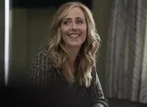 Kim Raver revine în „Anatomia lui Grey”