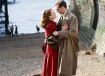 Recomandarea TVmania: „Sfârşitul aventurii”, cu Julianne Moore și Ralph Fiennes