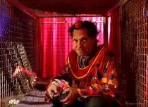 Premieră la TVR: „Circul Matteo”, o comedie neagră despre tehnica manipulării