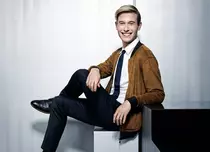 Seria „Hollywood Medium with Tyler Henry”, ajunsă la sezonul 3, revine la E! luna aceasta