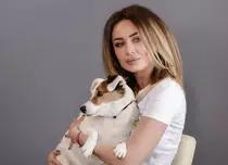 Andra Trandaș va prezenta emisiunea „Stăpânii vedetelor”, la Antena Stars