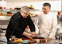 „Politică şi delicateţuri” revine cu un nou sezon. Primul invitat este maestul bucătar Joseph Hadad