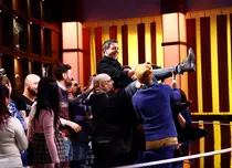 FOTO. Chef Bontea a fost surprins de foștii concurenți de ziua sa de naștere