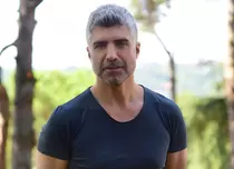 Özcan Deniz s-a însurat cu aleasa inimii sale, Feyza Aktan