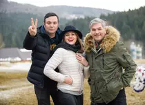 Mirela Vaida și Daniel Buzdugan cautã fete frumoase şi talente în Bucovina, la „Ie, Românie”
