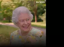 Regina Elisabeta a II-a și Sir David Attenborough fac un documentar despre natură. Și… glume despre Trump
