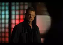 Netflix anunță cel de-al doilea sezon „Altered Carbon”, dar fără actorul Joel Kinnaman în rolul Takeshi Kovacs
