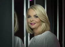 Muzicianul ghanez Wanlov the Kubolor își spune povestea în emisiunea Iulianei Marciuc