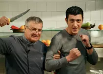 GALERIE FOTO. Duminică, 2 decembrie, la „Politică şi delicateţuri”, Giani vine în bucătăria lui Dinescu