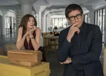 GALERIE FOTO. Netflix lansează pe 1 februarie filmul „Arta este periculoasă” / „Velvet Buzzsaw”