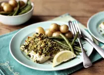 Cum prepari: Cod în crustă de ierburi
