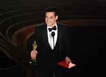 Rami Malek se iubește cu o actriță cunoscută de la Hollywood! Despre cine e vorba