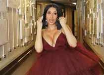 Cardi B debutează în cinematografie cu un rol inedit, alături de Jennifer Lopez