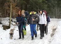 GALERIE FOTO. Bandiții “atacă” ferma! În această seară, cei șapte concurenți din cabană se mută în fermă