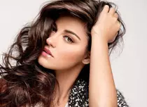 Maite Perroni va juca într-un serial nou, „El juego de las llaves”