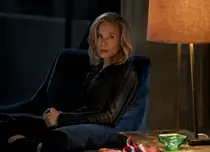 GALERIE FOTO. Netflix lansează trailer-ul noului serial „Repercusiuni” („What / If”), cu Renée Zellweger