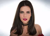 FOTO. Actrița Claudia Alvarez („Pe tărâmul dorinței) este însărcinată