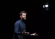 GALERIE FOTO. Spectacolul „Bad Talks” - scris, regizat și interpretat de Radu Iacoban - revine la Unteatru