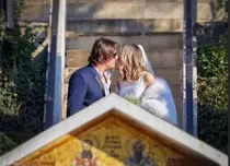 Octavia Geamănu şi Marian Ionescu s-au căsătorit religios. Primele imagini cu prezentatoarea în rochie de mireasă