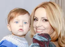 Simona Gherghe și-a botezat băiețelul. Primele imagini cu Vlad Ioan