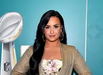 Demi Lovato este noua parteneră a unui tânăr actor din serialul „Tânăr și neliniștit”. Despre cine este vorba