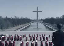 Pentru „Povestea slujitoarei”, Margaret Atwood s-a inspirat și din ceea ce se întâmpla în România lui Ceaușescu