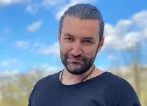 FOTO. Smiley și-a vizitat părinții și bunica, imediat ce a ieșit din izolare