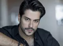 Gest superb făcut de Burak Özçivit cu ocazia Ramadanului