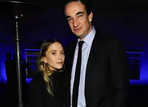 Actrița Mary-Kate Olsen divorțează, după cinci ani de căsnicie