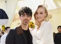 Sophie Turner și Joe Jonas au devenit părinți