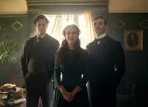 Povestea lui Enola Holmes, cu Millie Bobby Brown protagonistă, va continua la Netflix într-un nou film