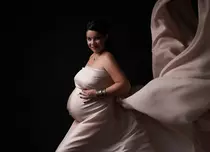 FOTO. Oana Tache a născut primul ei copil, Petru Lucas, chiar de ziua MTV