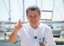 Nea Mărin a fost diagnosticat cu coronavirus. Alex Velea şi Speak sunt în izolare