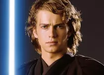 Hayden Christensen va fi din nou Darth Vader