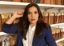 America Ferrera va debuta în regie cu un film produs de Netflix