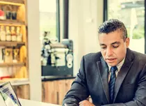 (P) Ce trebuie să știi pentru a nu transforma creditul într-o povară?