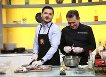 Liviu Vârciu și Nea Mărin, duo de senzație. Cei doi au fost invitați speciali la „Chefi la cuțite”
