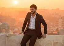 Final cu scandal pentru „Hercai”! Producătorii îl dau în judecată pe Akın Akınözü