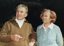 Fotografie rară a cuplului Ceaușescu, scoasă la licitație. Ce nu obișnuia să facă fostul dictator
