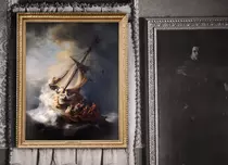 Trebuie să vedeți documentarul Netflix „Cel mai mare jaf de obiecte de artă din istorie”!