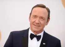 Kevin Spacey, acuzat de agresiune sexuală de mai mulți bărbați. Ce se întâmplă cu actorul din „Culisele puterii”