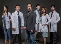 Încă un serial turcesc cumpărat în România: „Hekimoglu”, cu Timuçin Esen, se va vedea și la noi