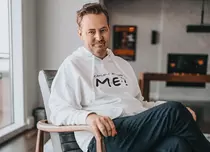 Matthew Perry, actorul din „Friends”, este de nerecunoscut! Cum a fost surprins