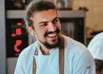Cu ce se ocupă și cum arată acum chef Alex Petricean, finalistul de la „MasterChef”